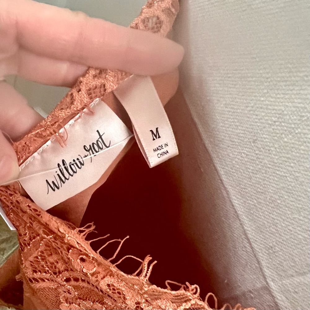 Willow & Root Tank - Picture 9 of 10